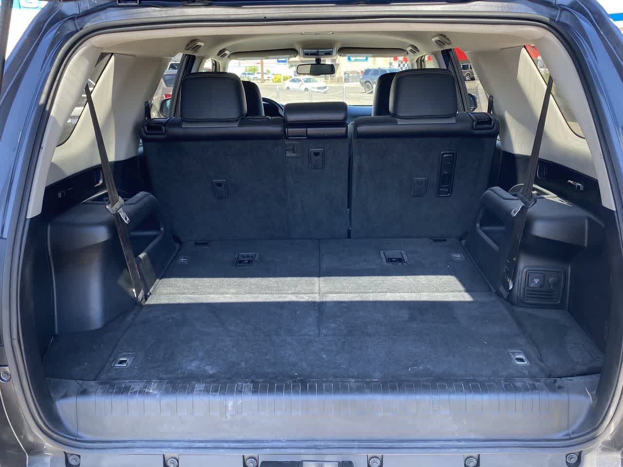 Used 2018 Toyota 4Runner SR5 Premium AWD/4WD image 23