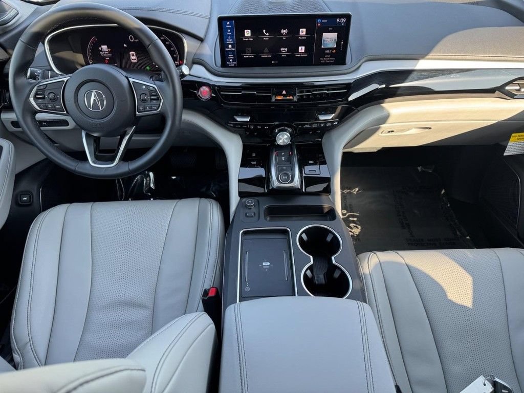 Certified 2026 Acura MDX w/ Technology Package FWD image 14
