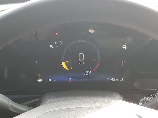 Used 2025 Chevrolet Trax RS w/ Driver Confidence Package image 24