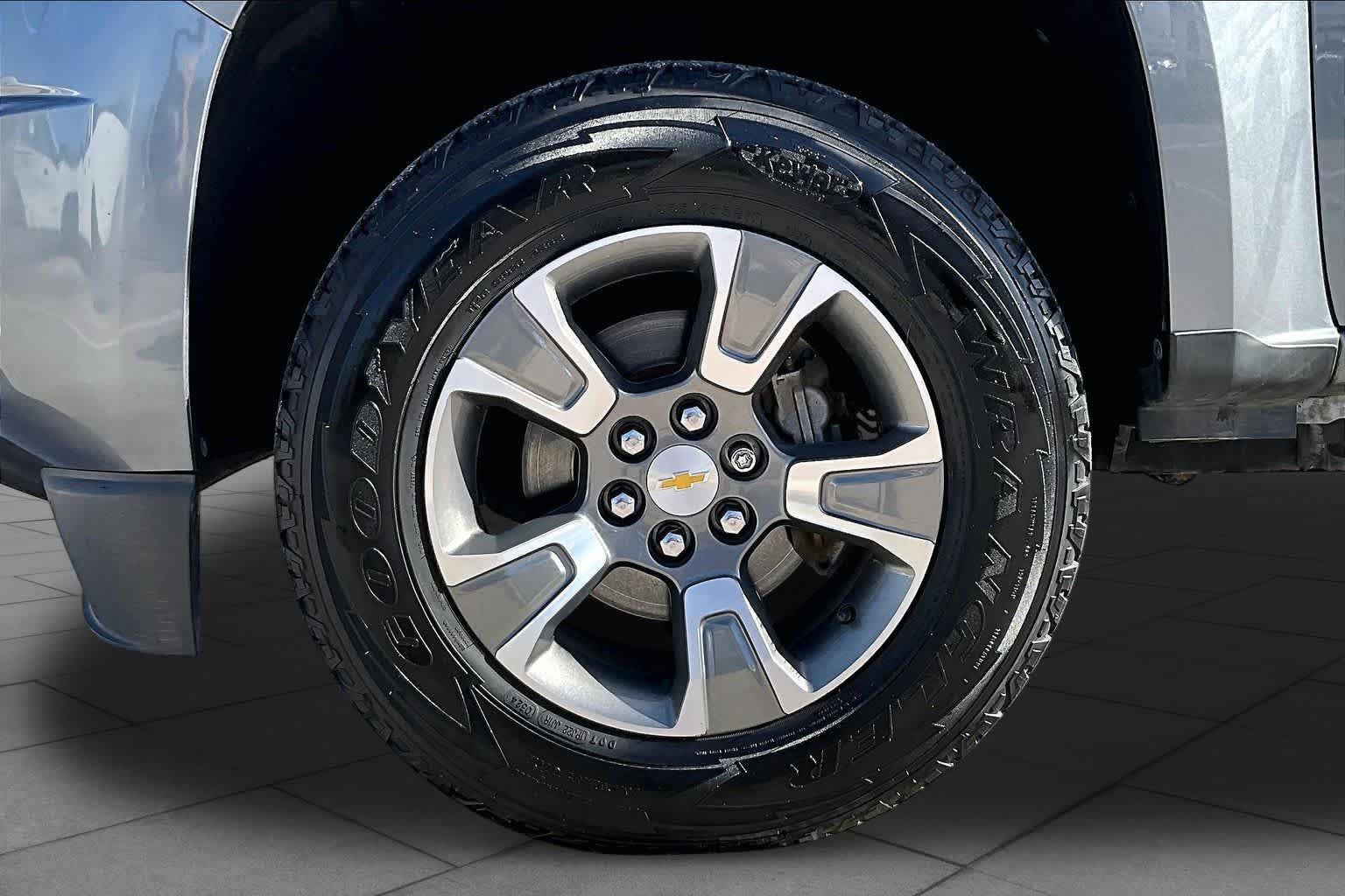 Used 2019 Chevrolet Colorado Z71 RWD image 10