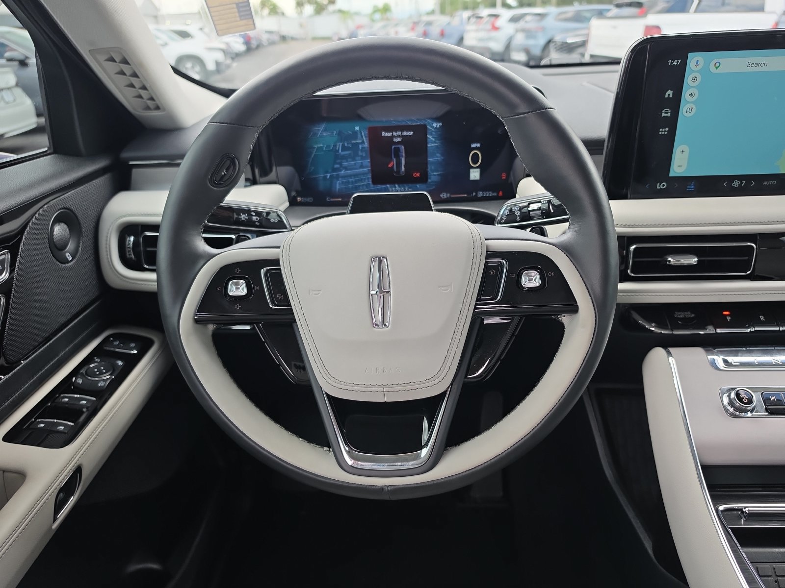 Used 2025 Lincoln Aviator Reserve w/ Jet Appearance Package AWD/4WD image 10