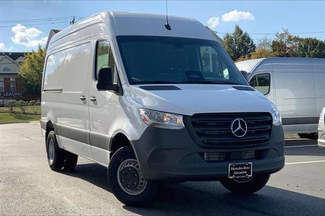 New 2026 Mercedes-Benz Sprinter 144 Cargo image 20