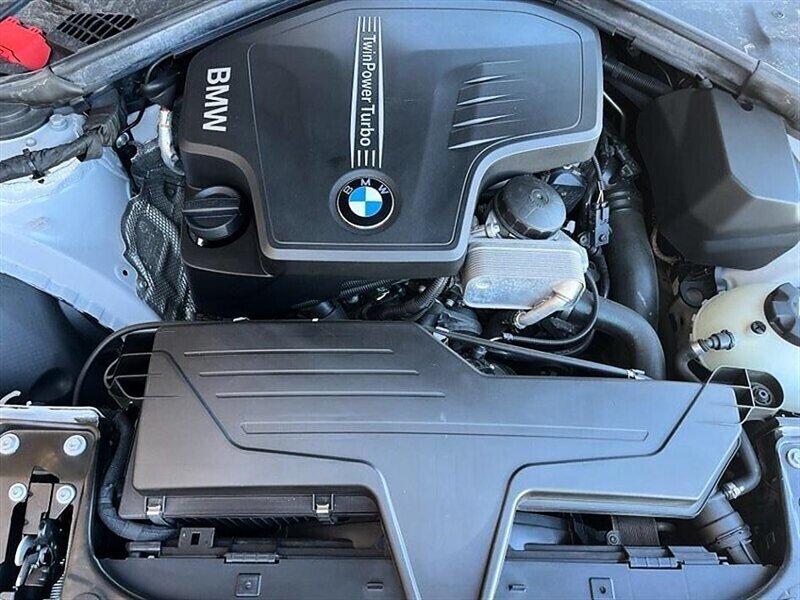Used 2014 BMW 328i Sedan RWD image 4