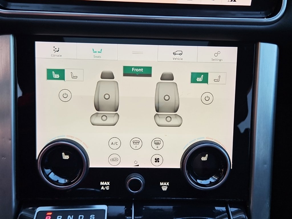 Used 2019 Land Rover Range Rover Supercharged AWD/4WD image 19