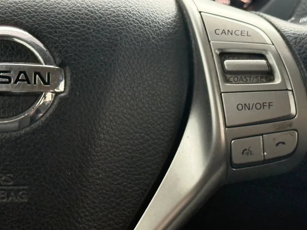 Used 2017 Nissan Altima 2.5 S FWD image 12