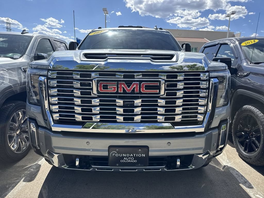 Certified 2025 GMC Sierra 3500 Denali w/ Denali Reserve Package AWD/4WD image 32