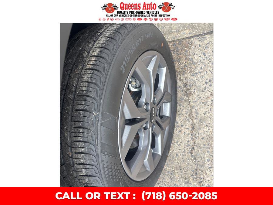 Used 2024 Kia Seltos LX AWD/4WD image 28