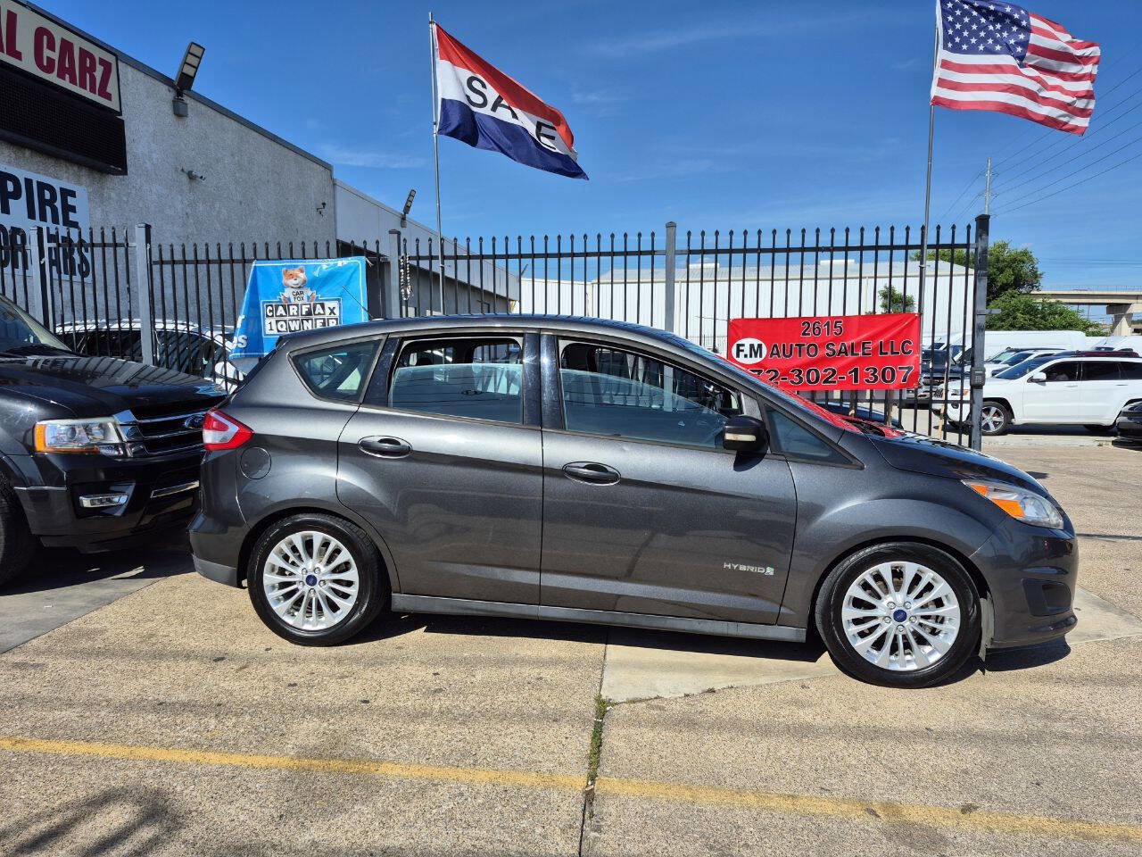 Used 2017 Ford C-MAX SE image 4