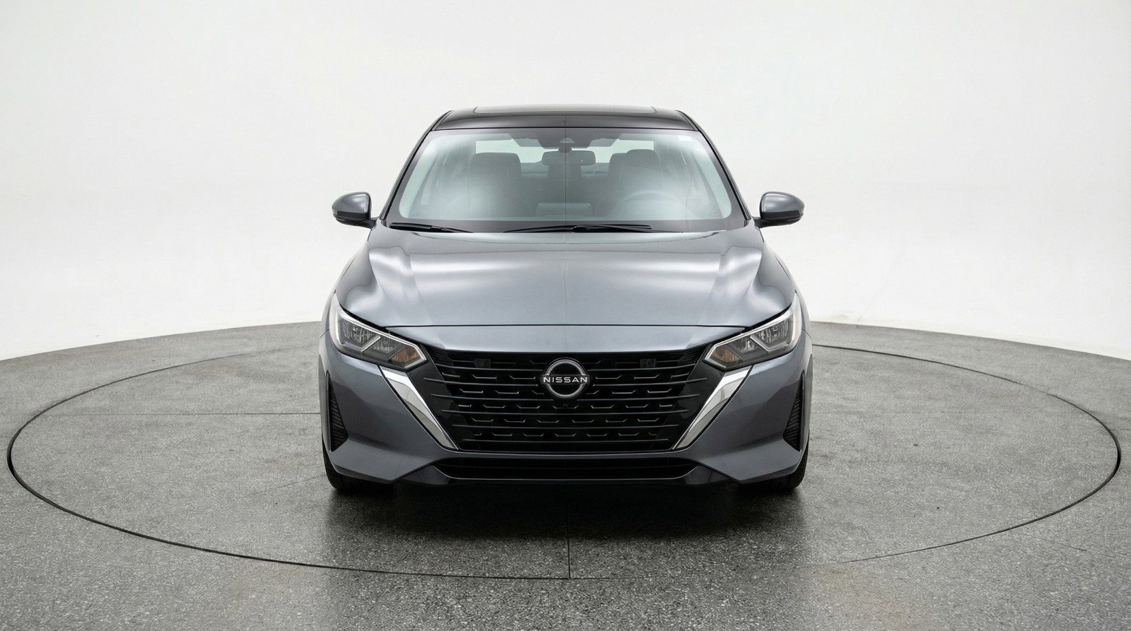 Used 2025 Nissan Sentra SV image 2