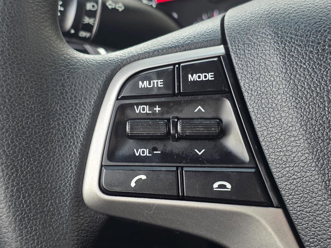 Used 2018 Hyundai Accent SE image 17