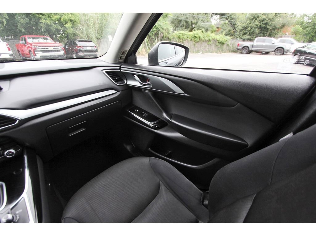 Used 2022 MAZDA CX-9 Sport AWD/4WD image 8
