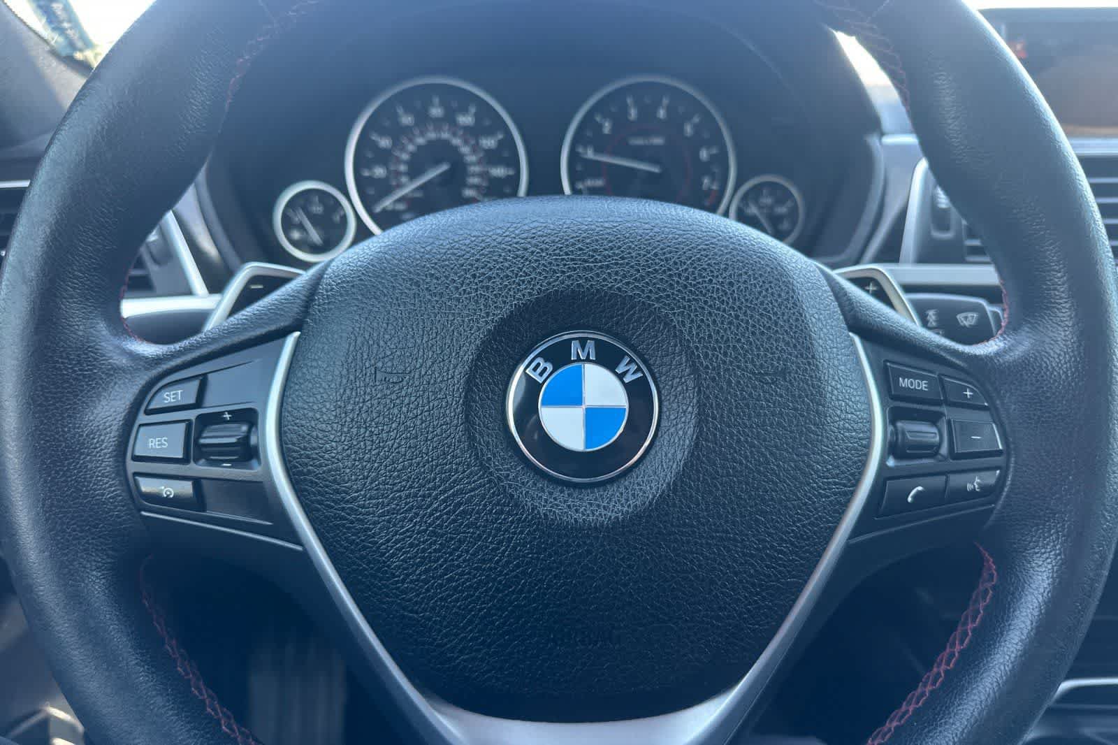 Used 2016 BMW 328i Sedan RWD image 24