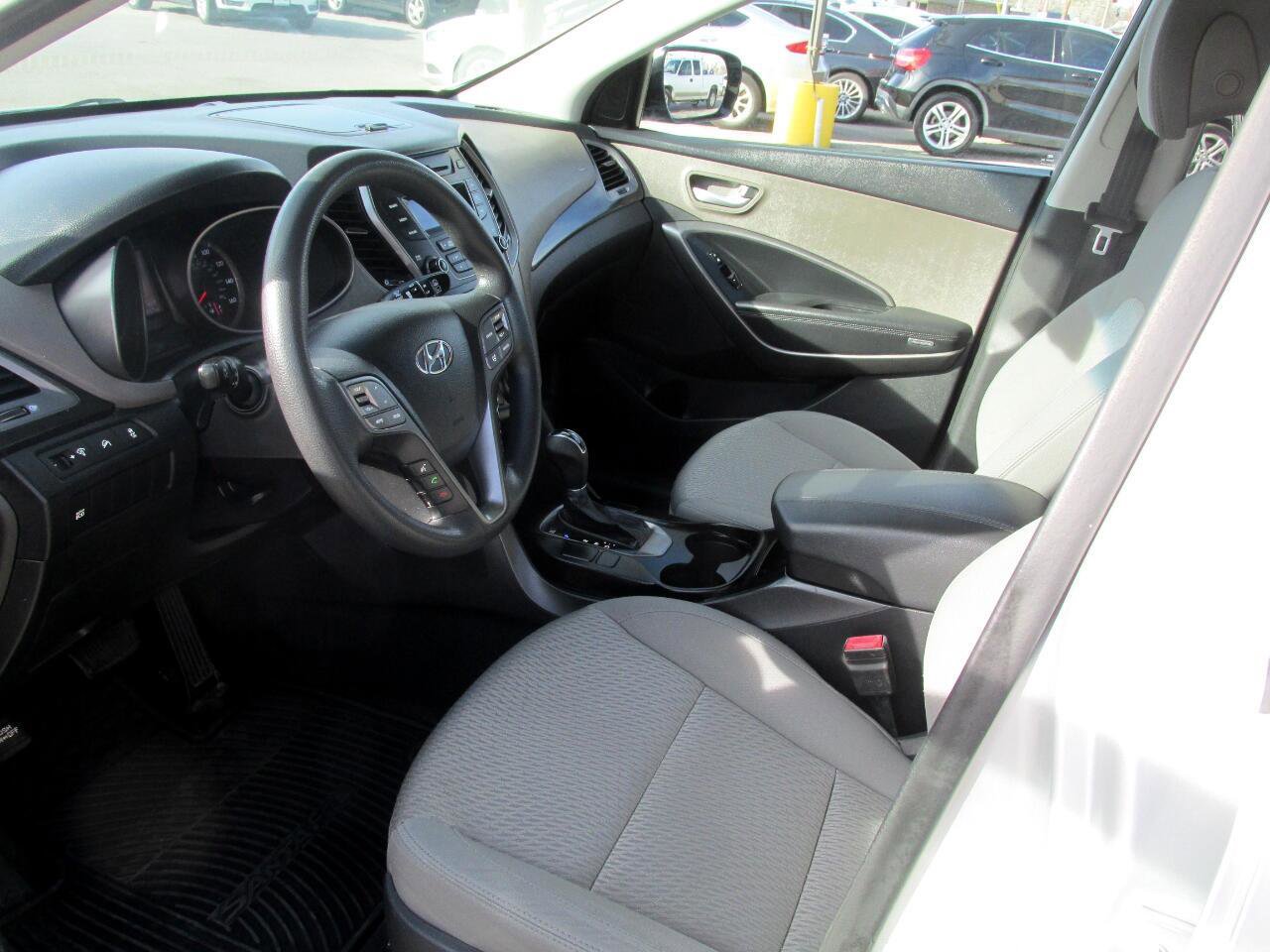 Used 2014 Hyundai Santa Fe Sport image 9