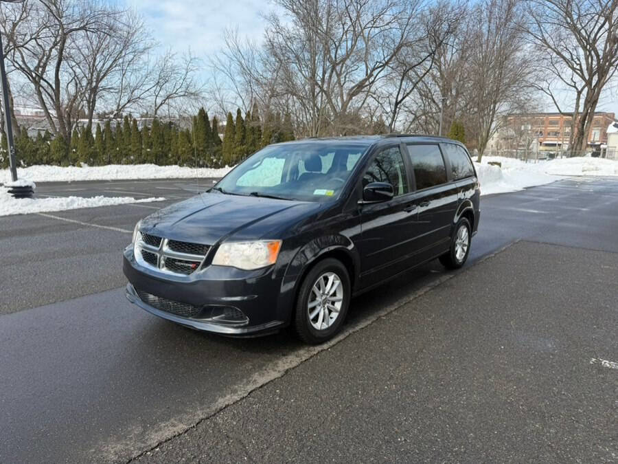 Used 2014 Dodge Grand Caravan SXT image 5