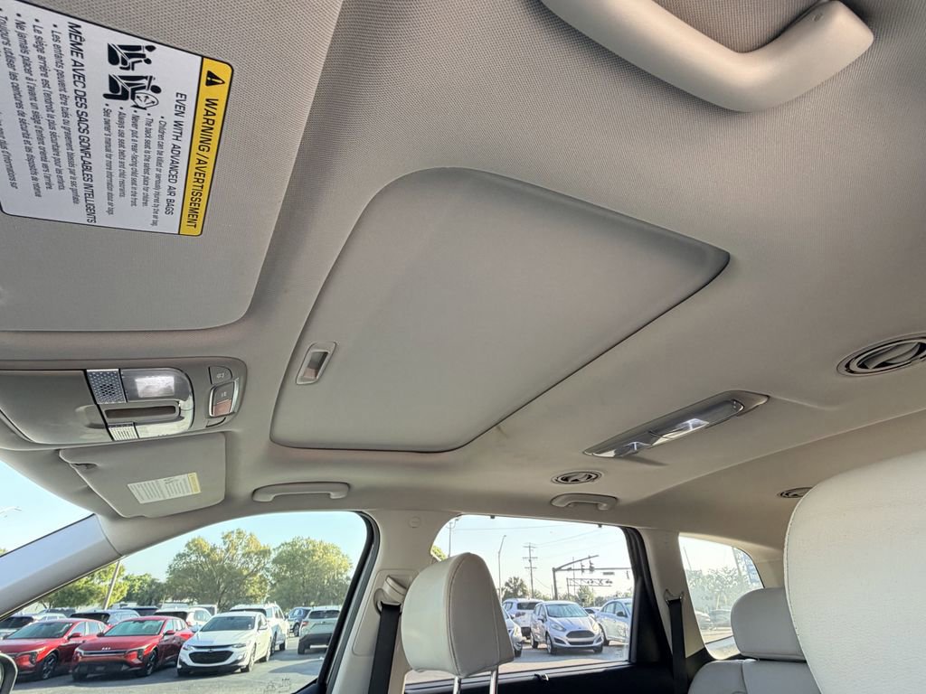 Used 2024 Kia Telluride EX w/ EX Captain's Chair Package image 36