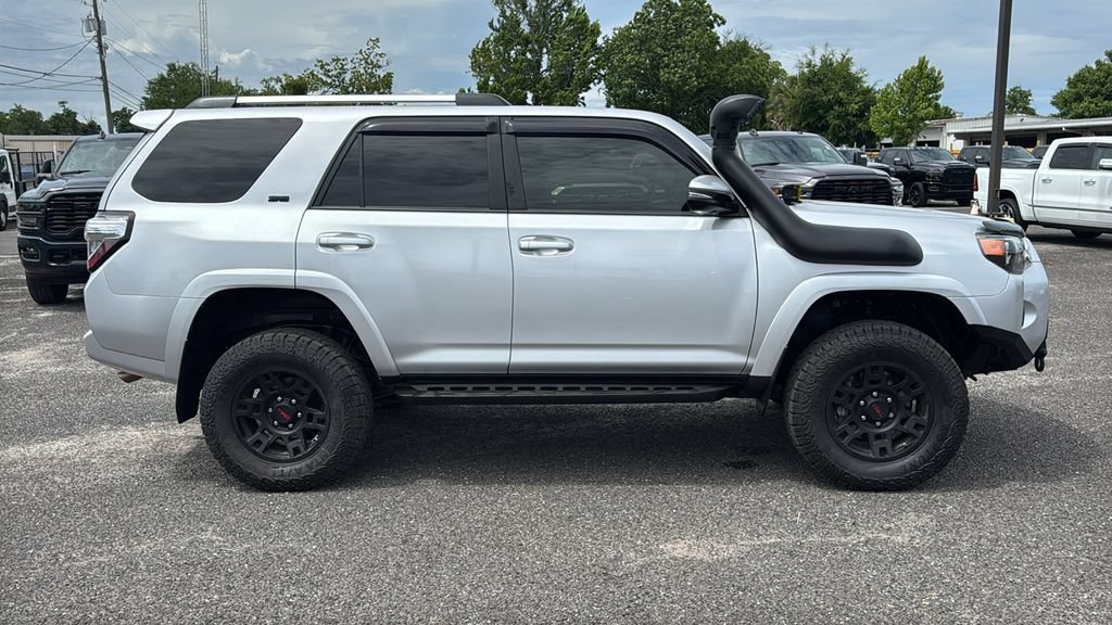 Used 2021 Toyota 4Runner SR5 Premium AWD/4WD image 7
