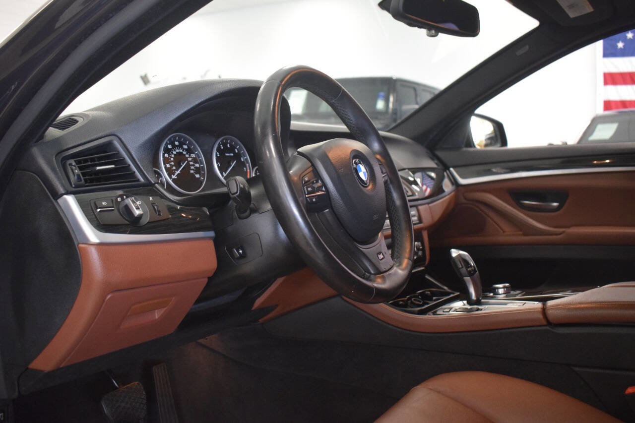 Used 2013 BMW 528i Sedan RWD image 42