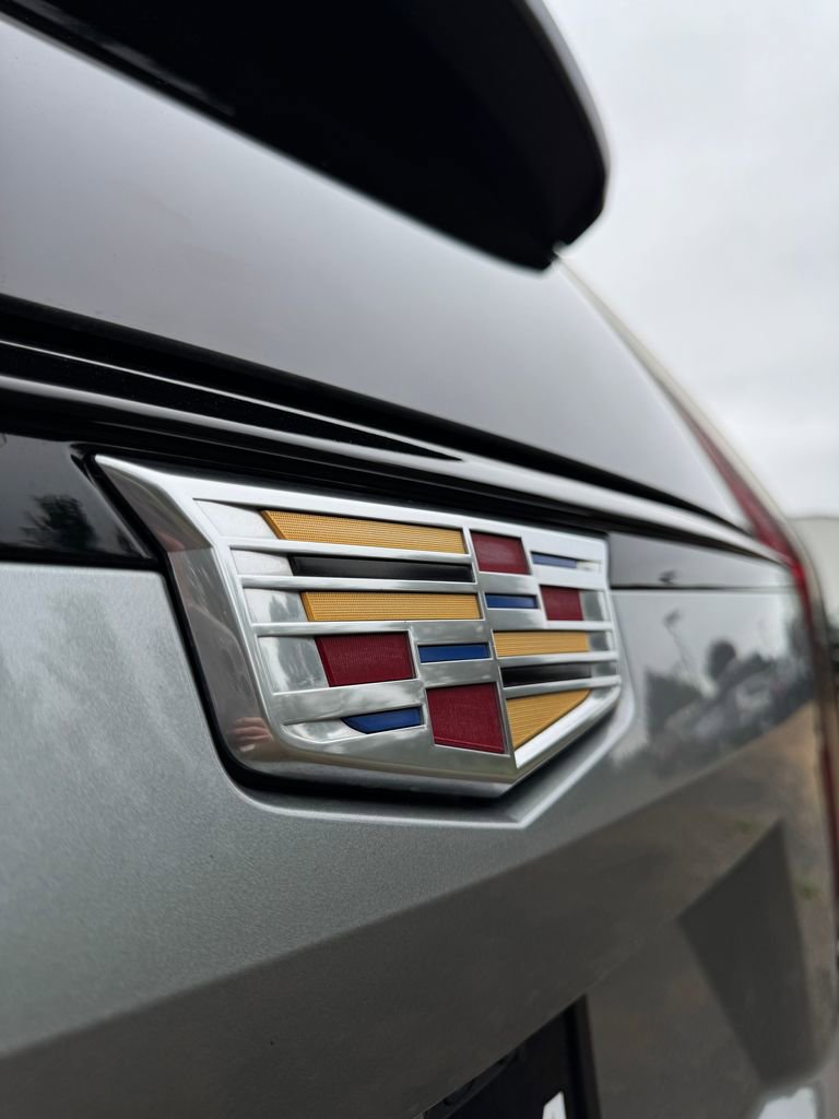 Used 2023 Cadillac Escalade V AWD/4WD image 57