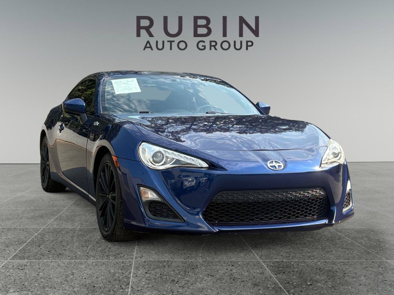 Used 2015 Scion FR-S RWD image 1
