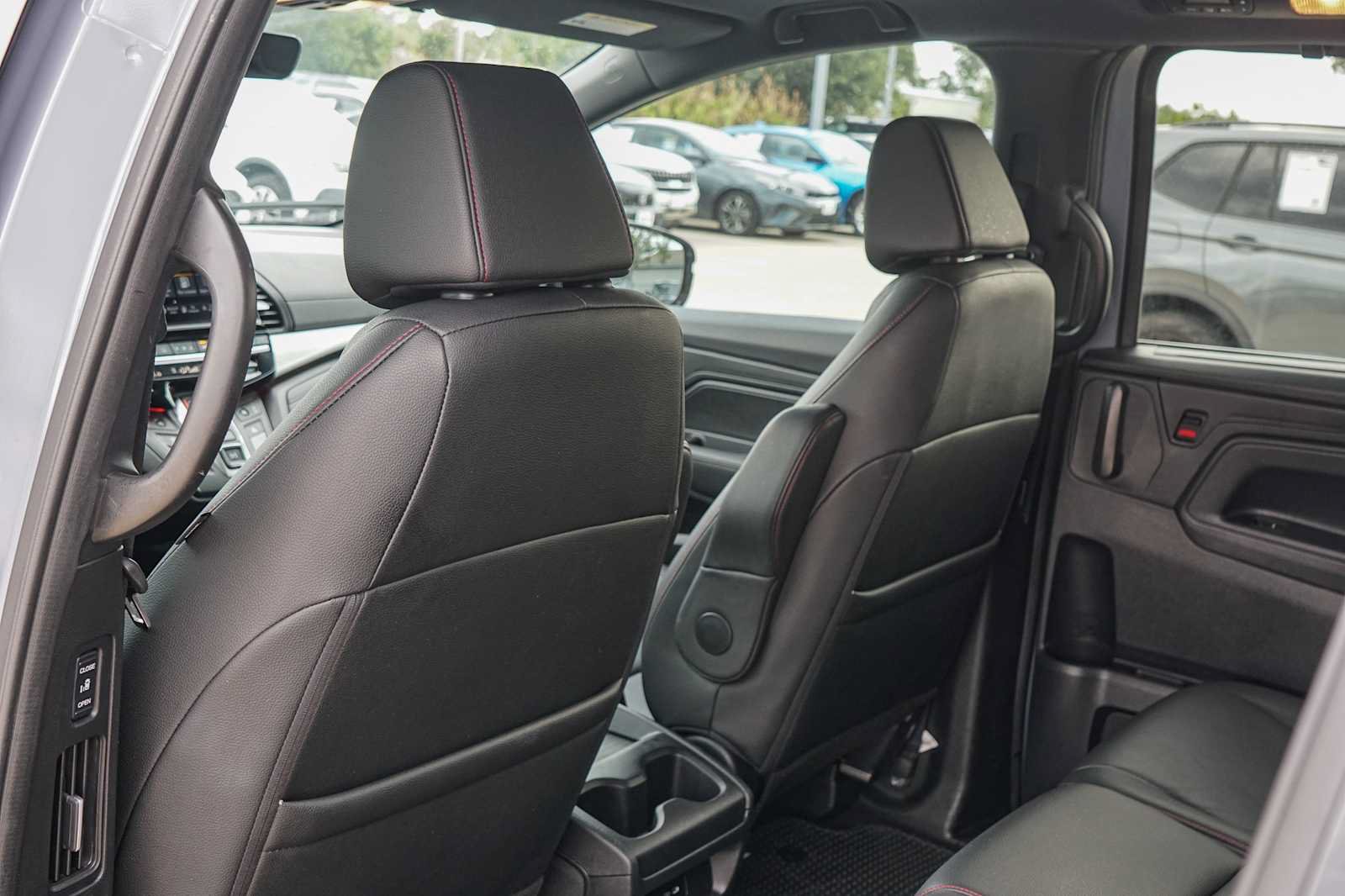 Used 2026 Honda Odyssey Sport-L image 19