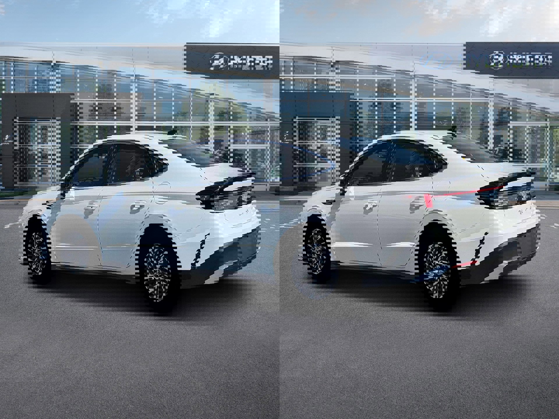 New 2026 Hyundai Sonata Blue image 4