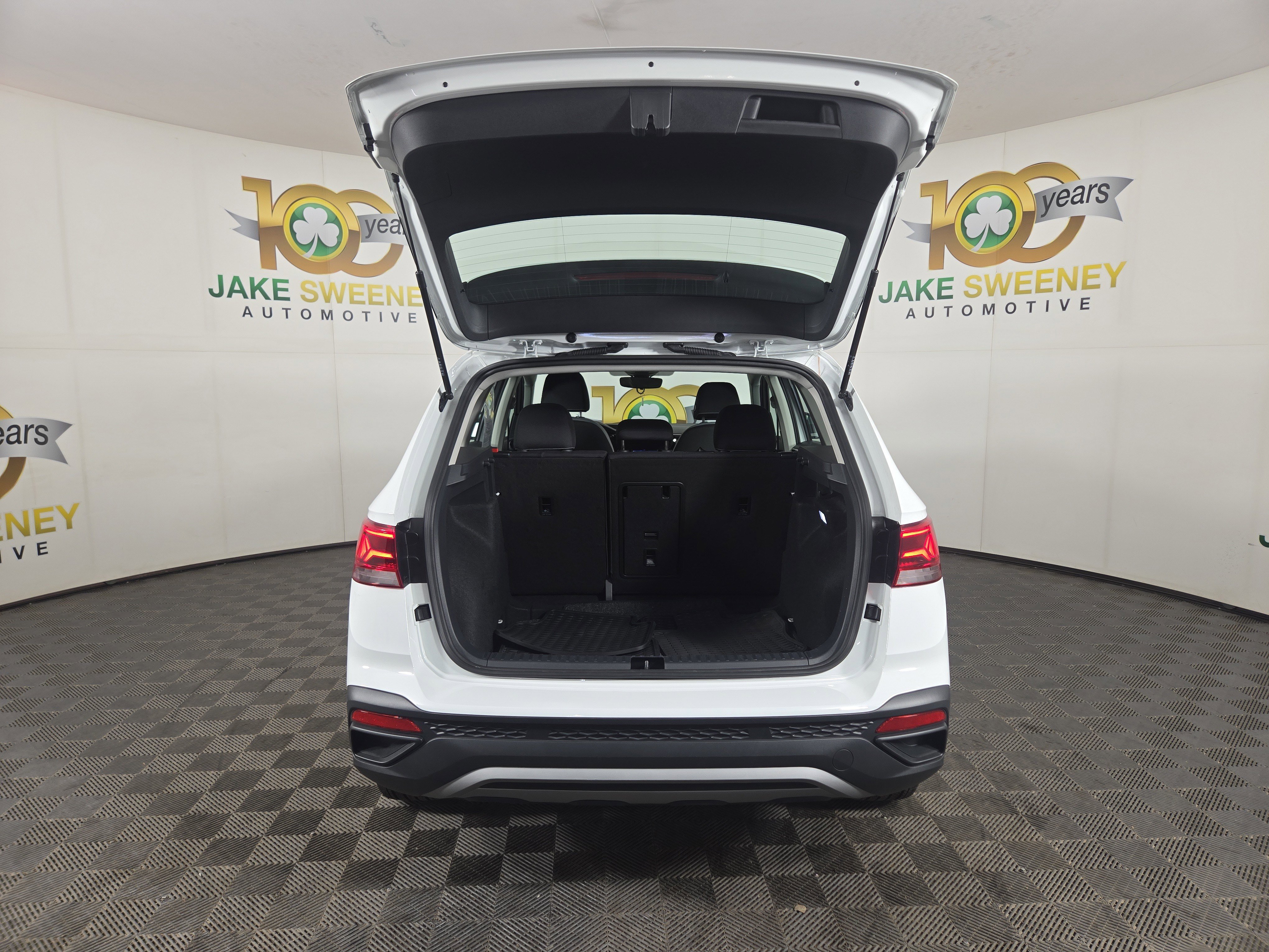 Used 2024 Volkswagen Taos S image 31