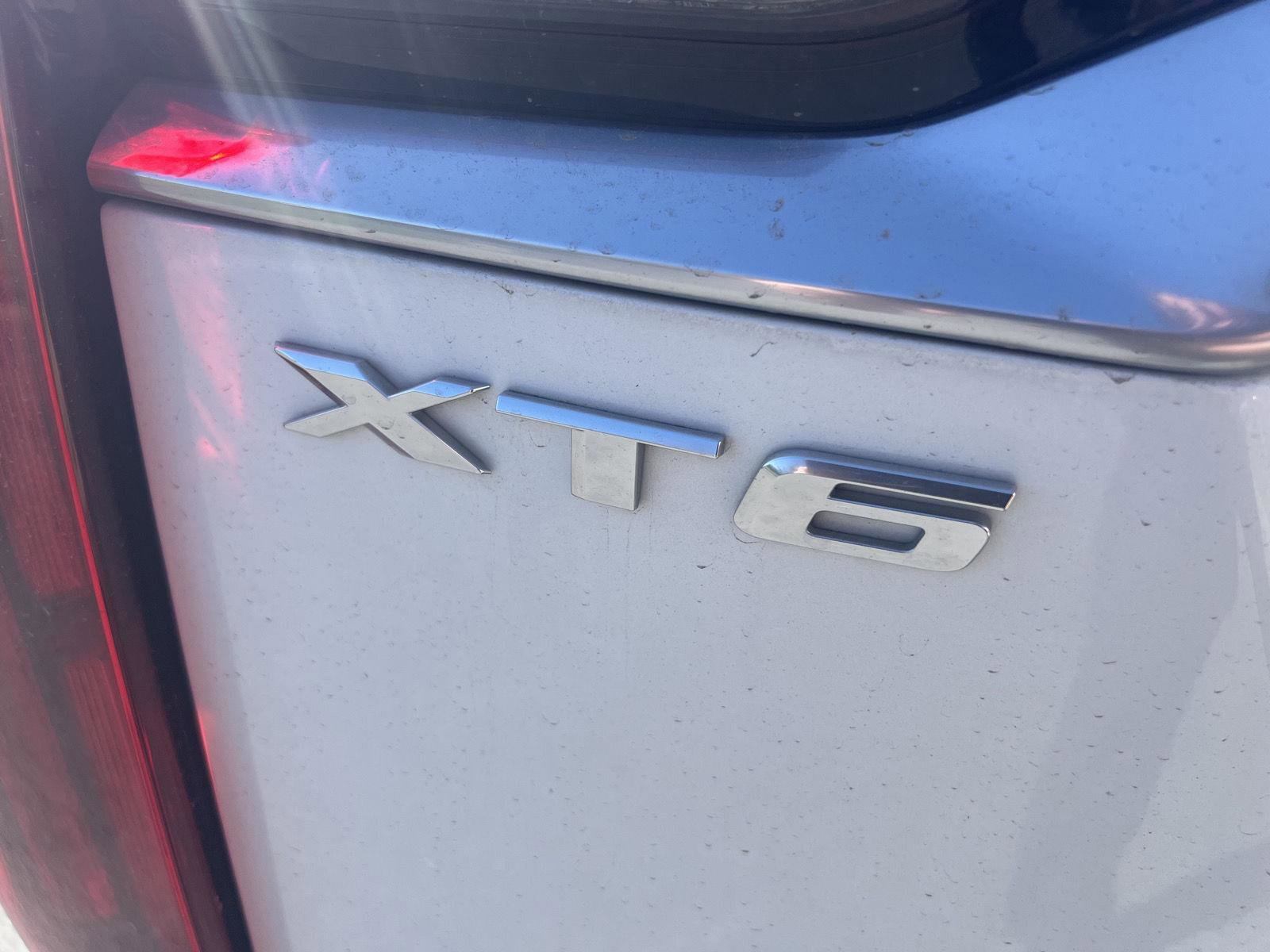 Used 2020 Cadillac XT6 Premium Luxury image 5