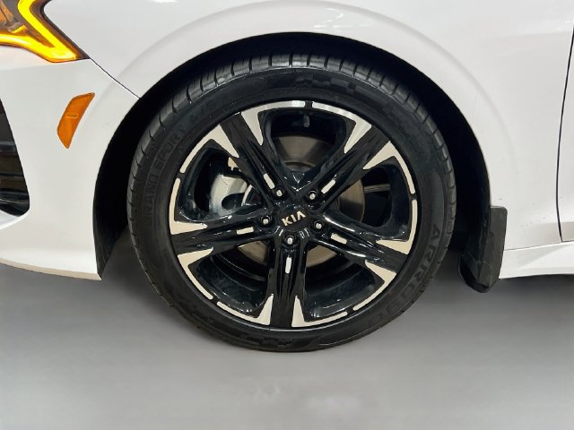 Certified 2021 Kia K5 GT-Line AWD/4WD image 31