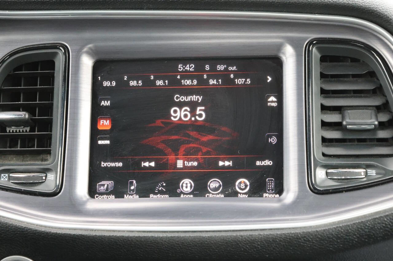 Used 2016 Dodge Challenger R/T Plus image 18