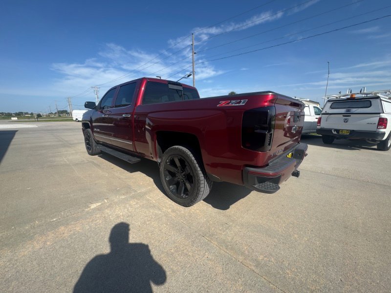 Used 2017 Chevrolet Silverado 1500 LTZ Z71 w/ LTZ Plus Package image 6
