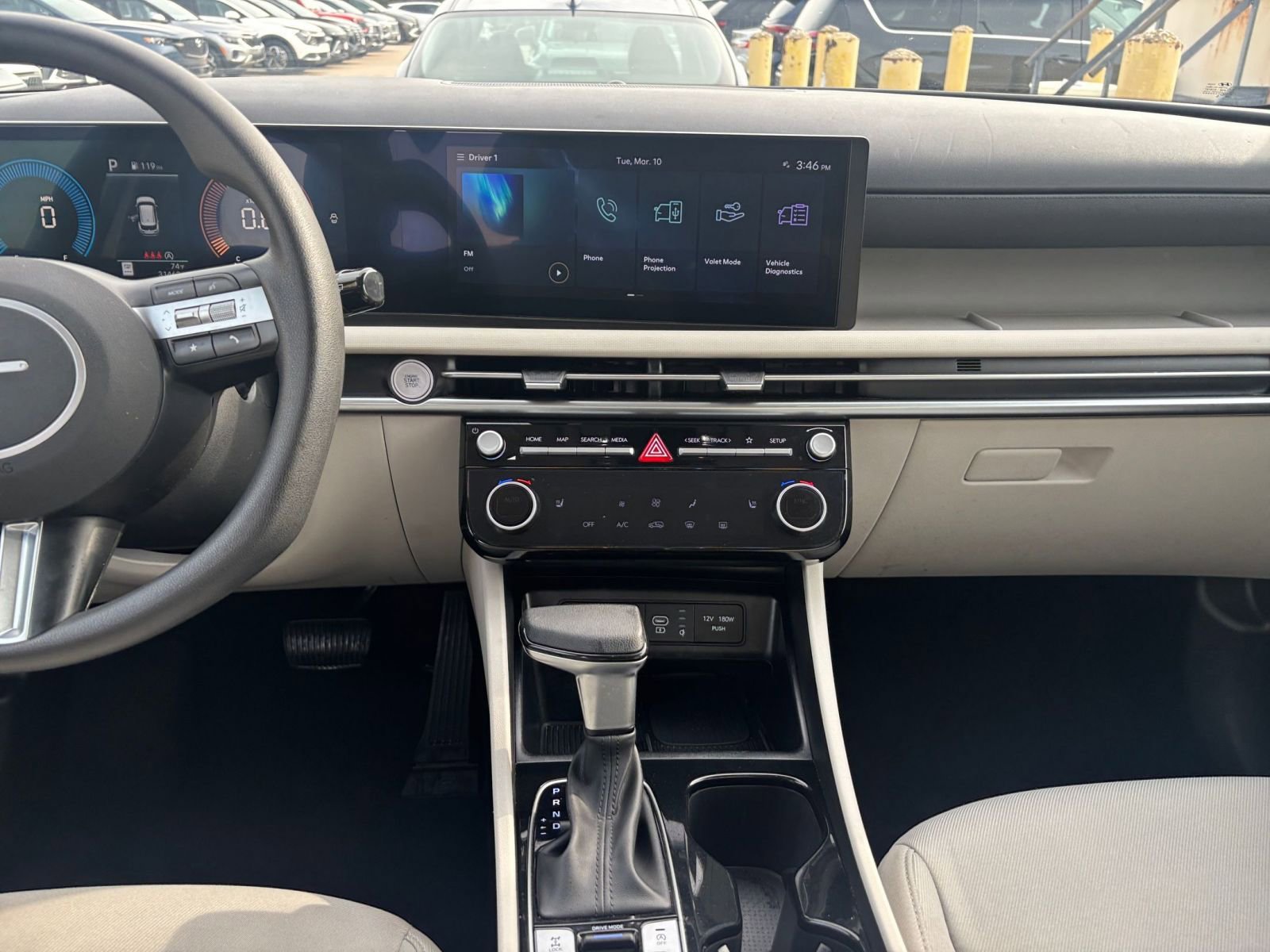 Used 2025 Hyundai Tucson SEL AWD/4WD image 17