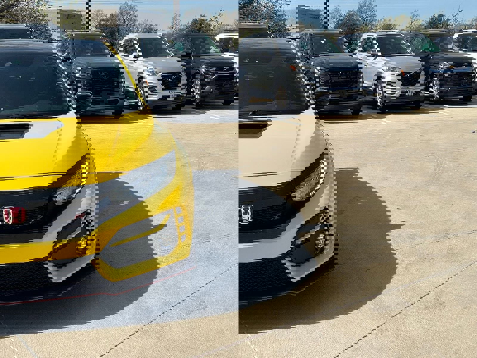 Used 2021 Honda Civic Type R Limited image 3