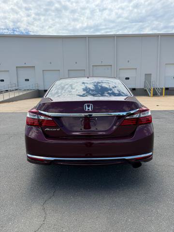 Used 2016 Honda Accord EX image 5