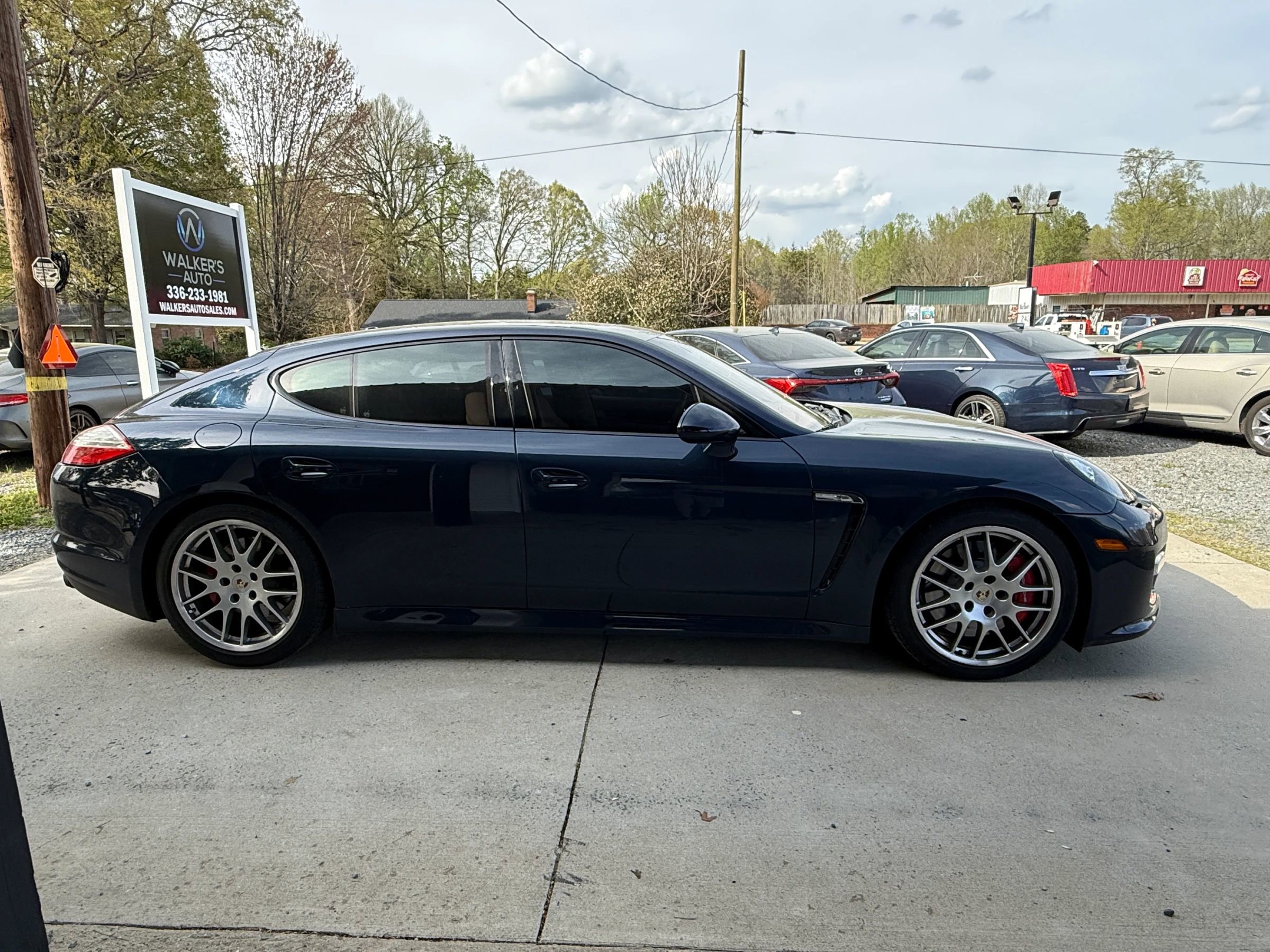 Used 2013 Porsche Panamera GTS image 5