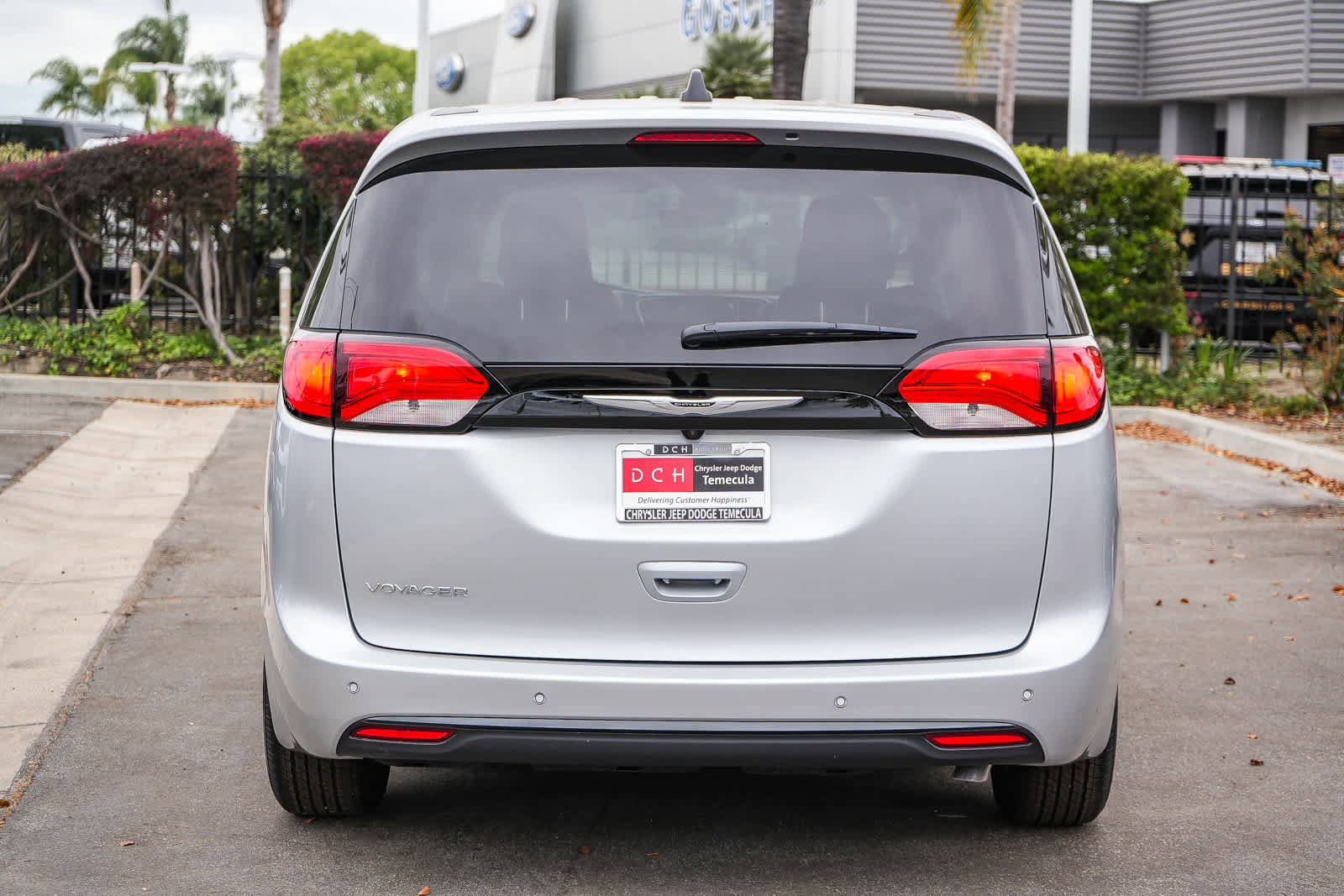New 2026 Chrysler Voyager LX image 7