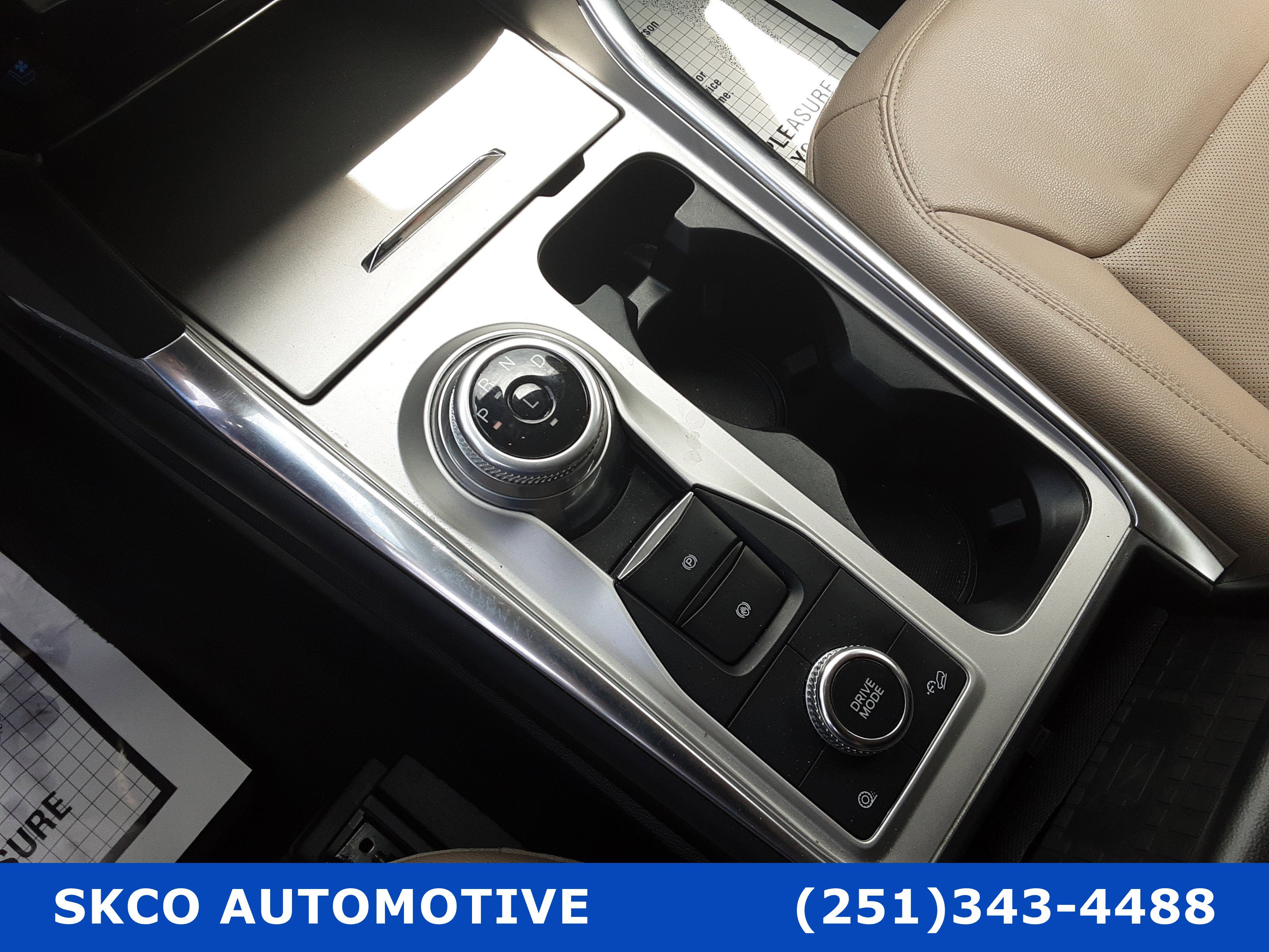 Used 2023 Ford Explorer Limited image 23