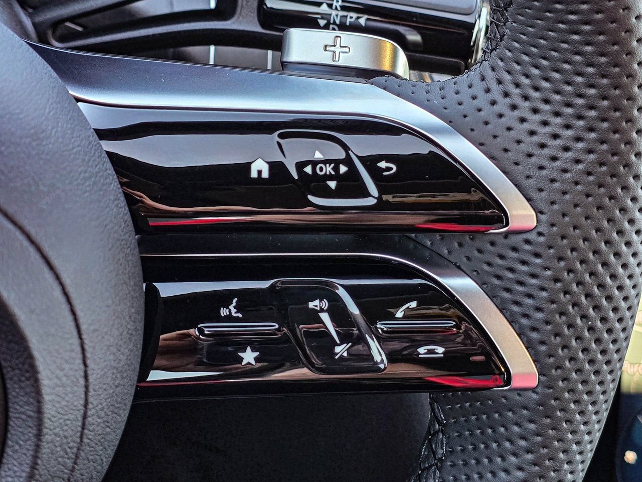 New 2026 Mercedes-Benz C 300 4MATIC Sedan image 23
