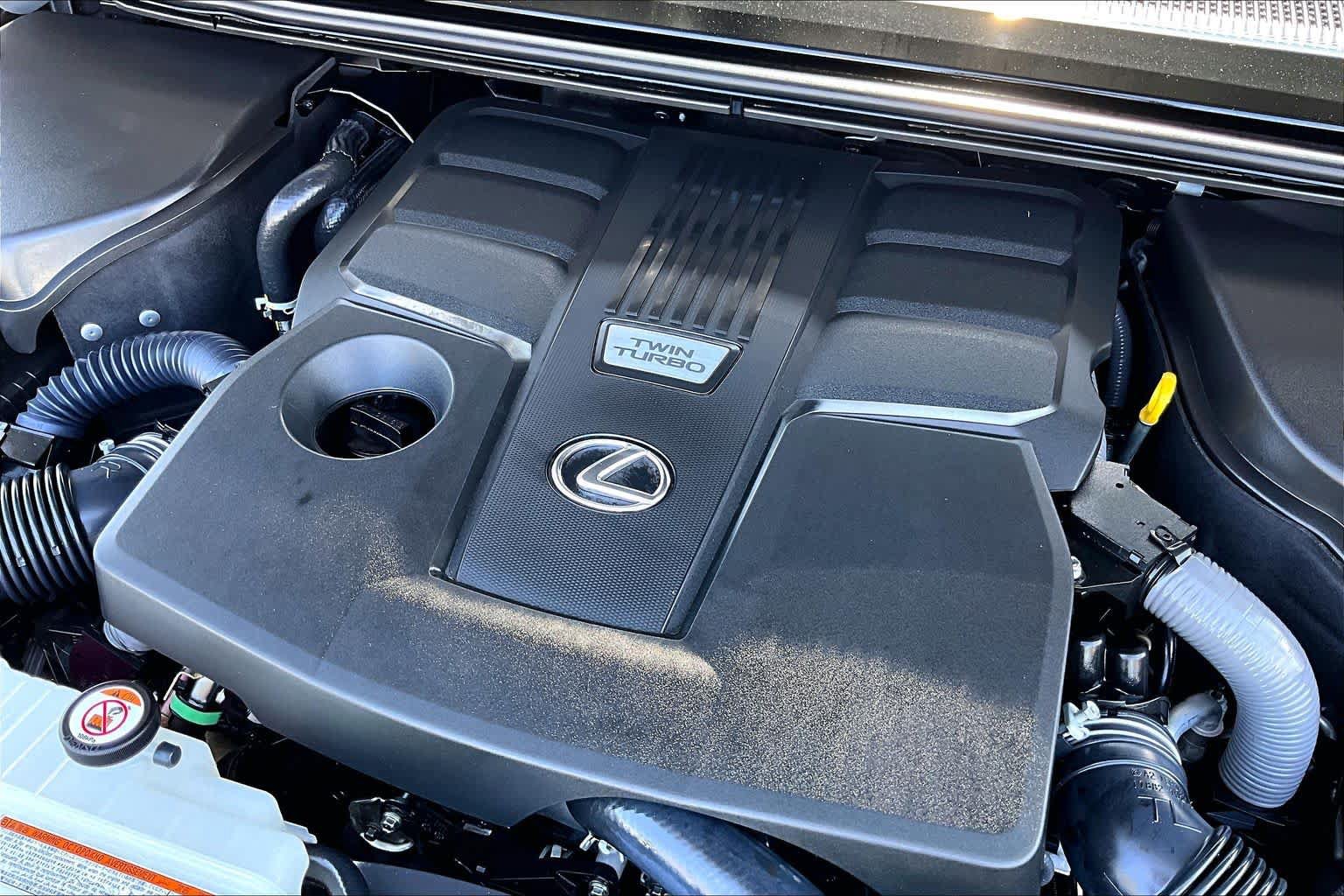 Certified 2024 Lexus GX 550 AWD/4WD image 31