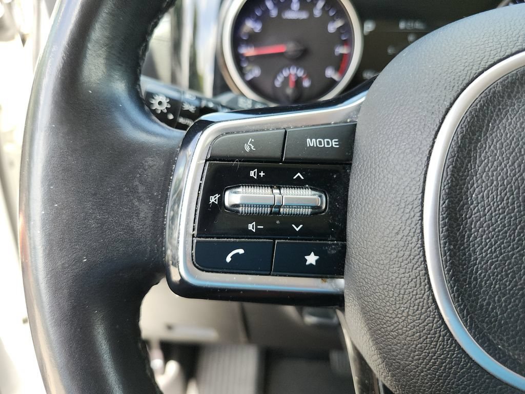 Used 2022 Kia Carnival SX FWD image 28
