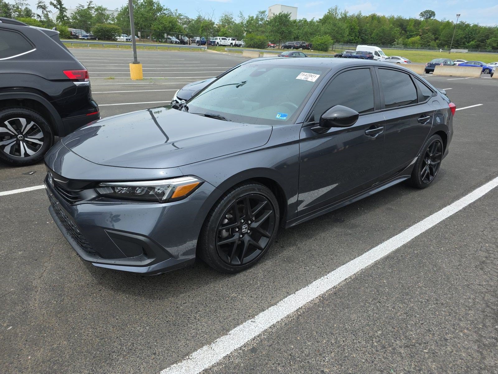 Used 2022 Honda Civic Sport image 2