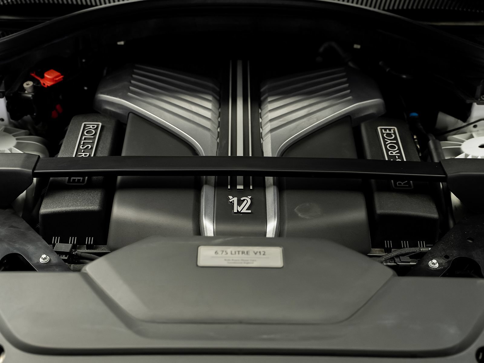 Used 2023 Rolls-Royce Cullinan Black Badge w/ Dark Exterior Package AWD/4WD image 63