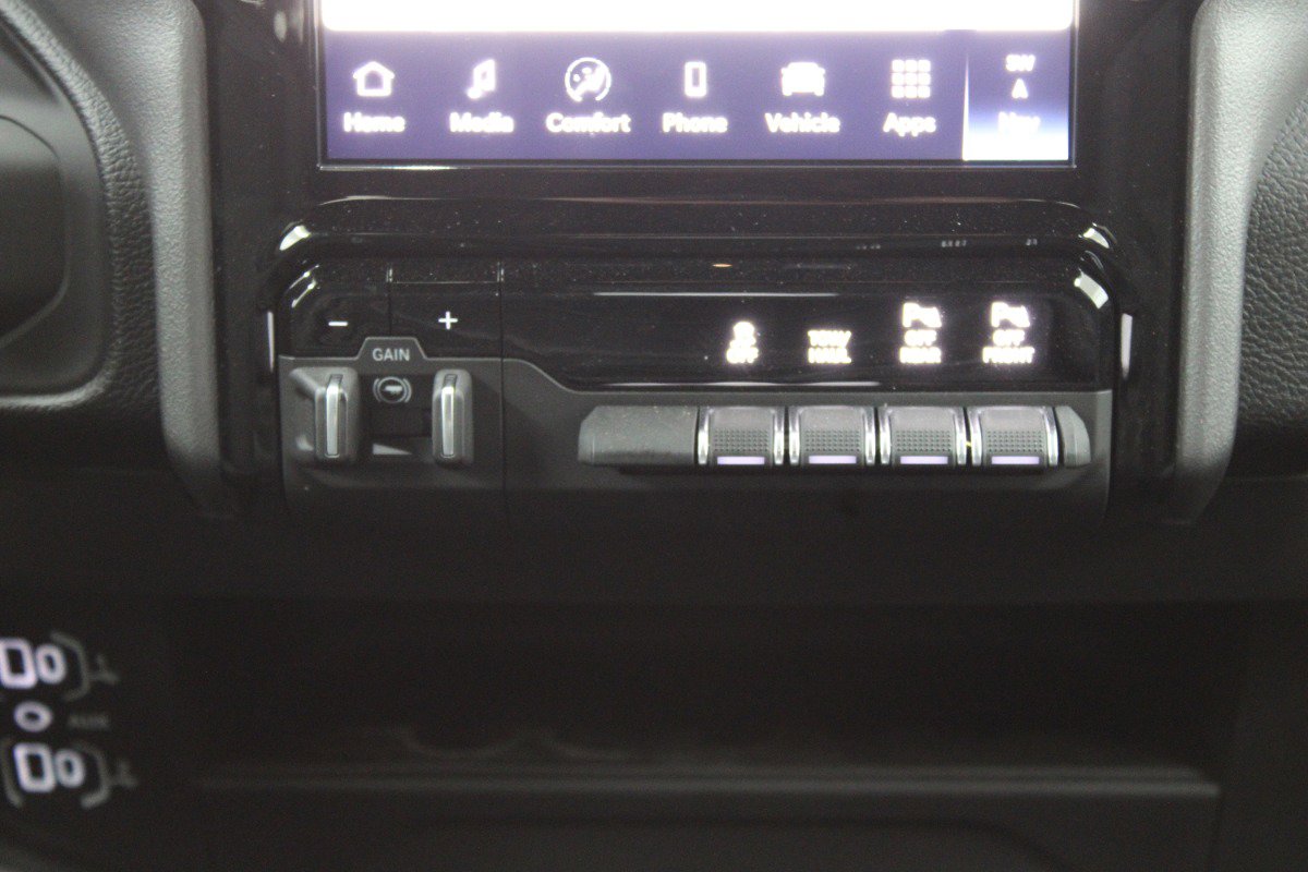 Used 2025 RAM 2500 Big Horn image 24