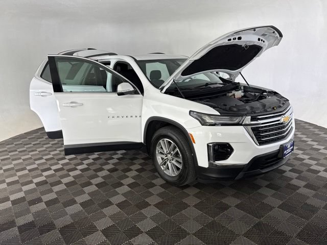 Used 2023 Chevrolet Traverse LT AWD/4WD image 14