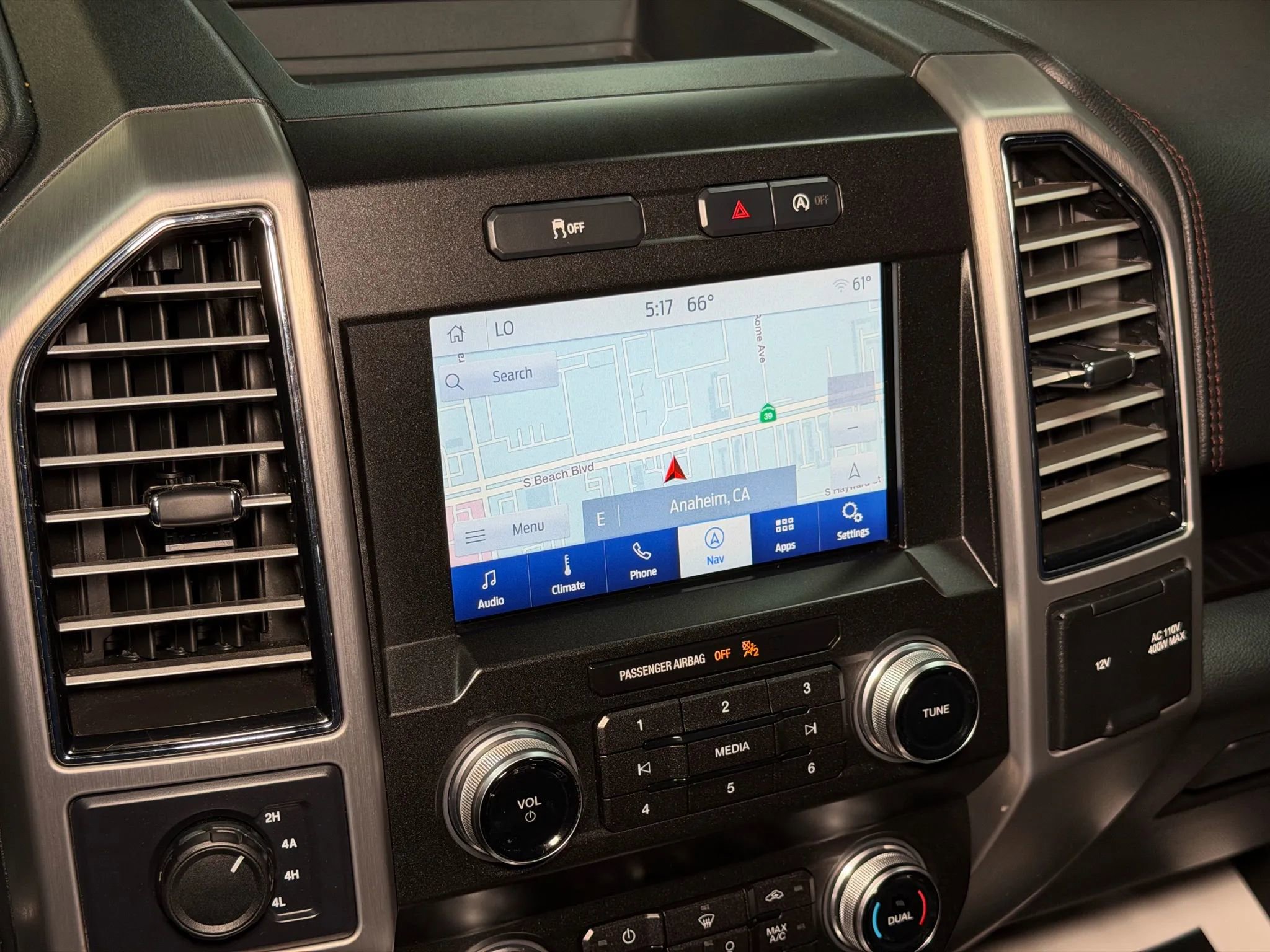 Used 2019 Ford F150 Platinum image 44