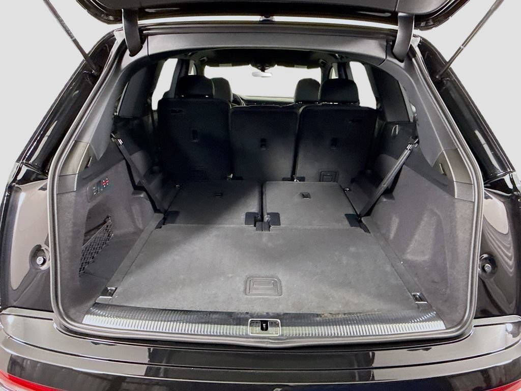 Used 2026 Audi Q7 3.0T Prestige AWD/4WD image 31