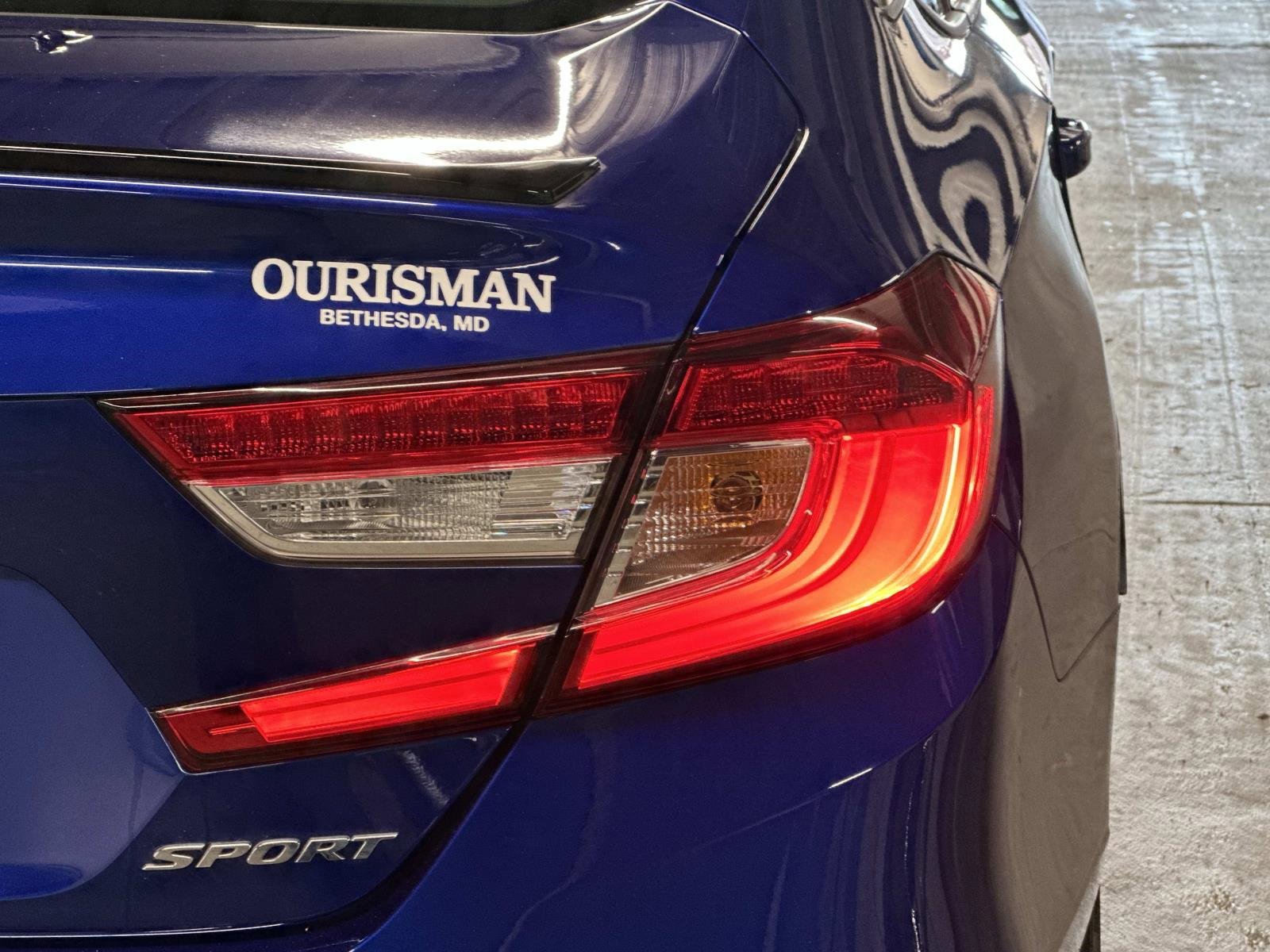 Used 2022 Honda Accord Sport image 9