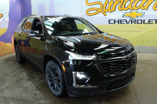 Used 2023 Chevrolet Traverse RS image 4
