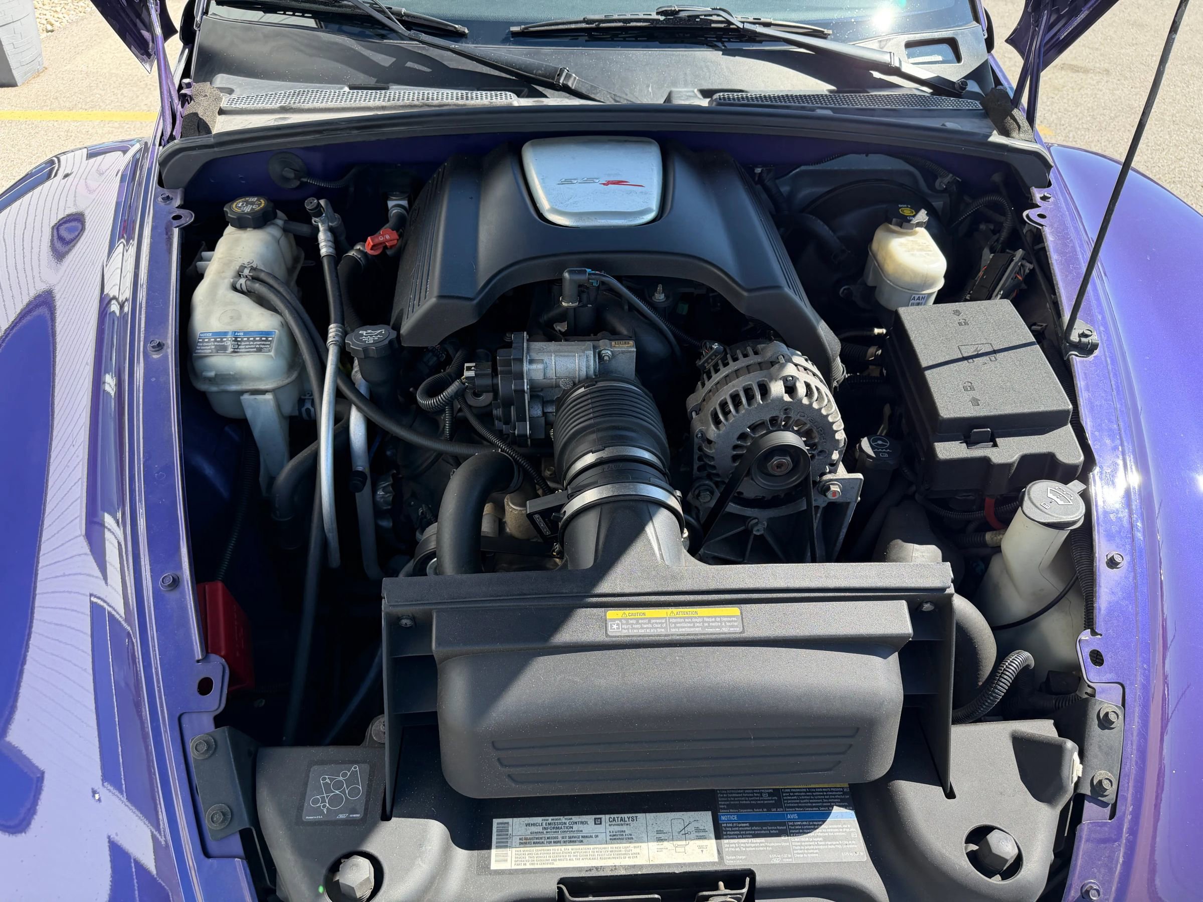 Used 2004 Chevrolet SSR w/ Preferred Equipment Group RWD image 27