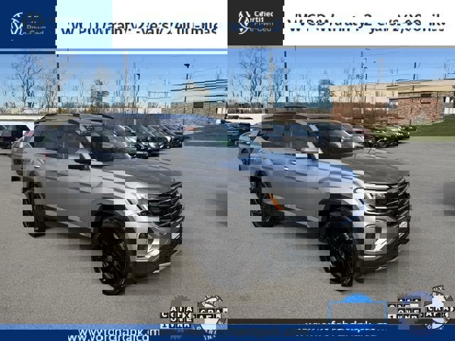 Certified 2025 Volkswagen Atlas SE