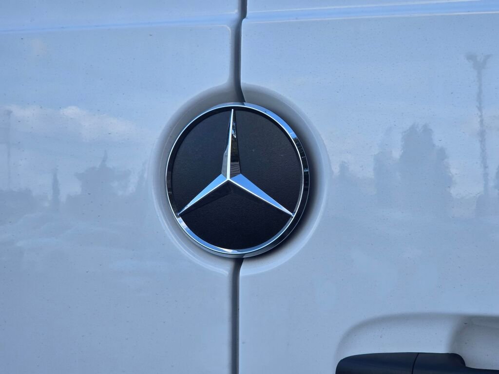 New 2026 Mercedes-Benz Sprinter 3500 image 13